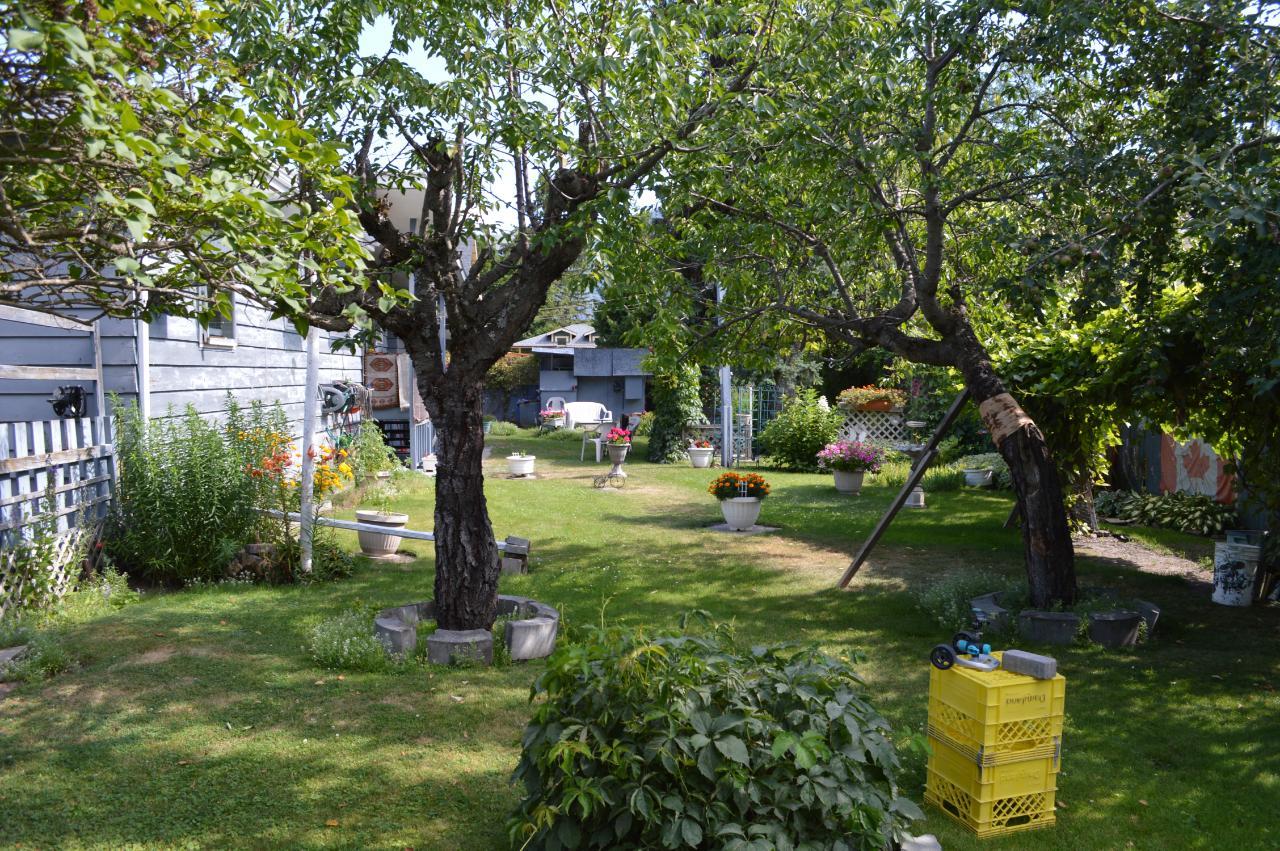 Outdoor photo 2