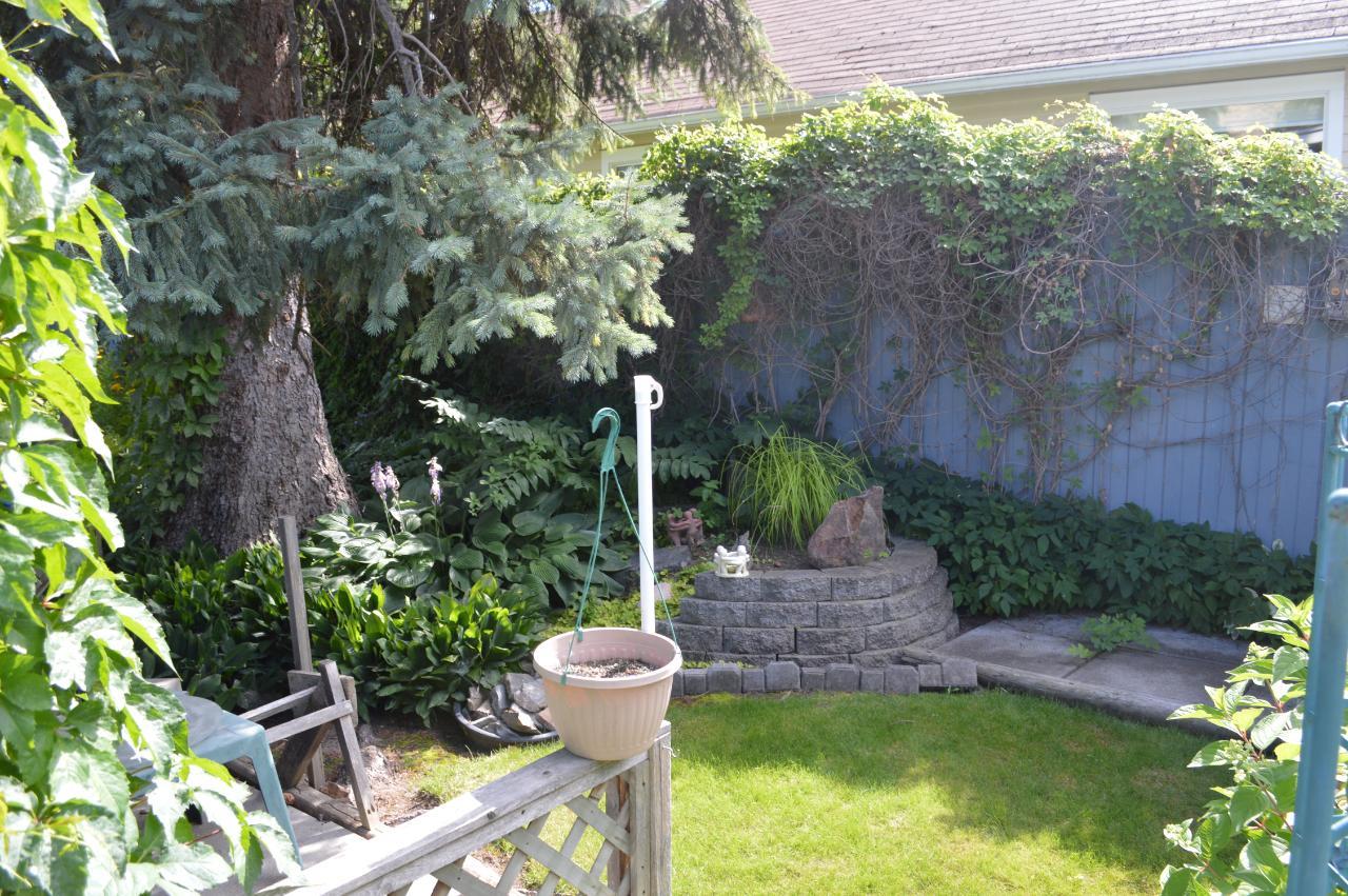 Outdoor photo 5